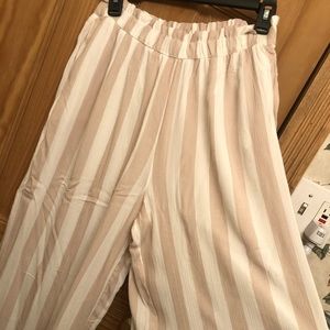 American Eagle floaty summer pants